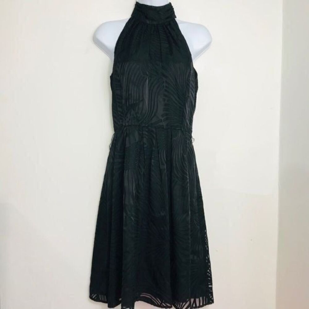 Ellen Tracy black dress size 2…..0512